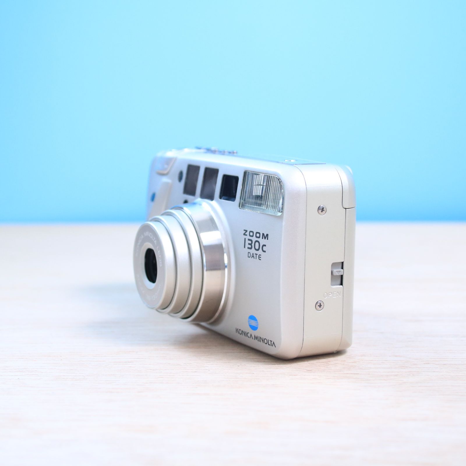 完動品❁極美品 KONICA MINOLTA ZOOM130C DATE フィルムカメラ