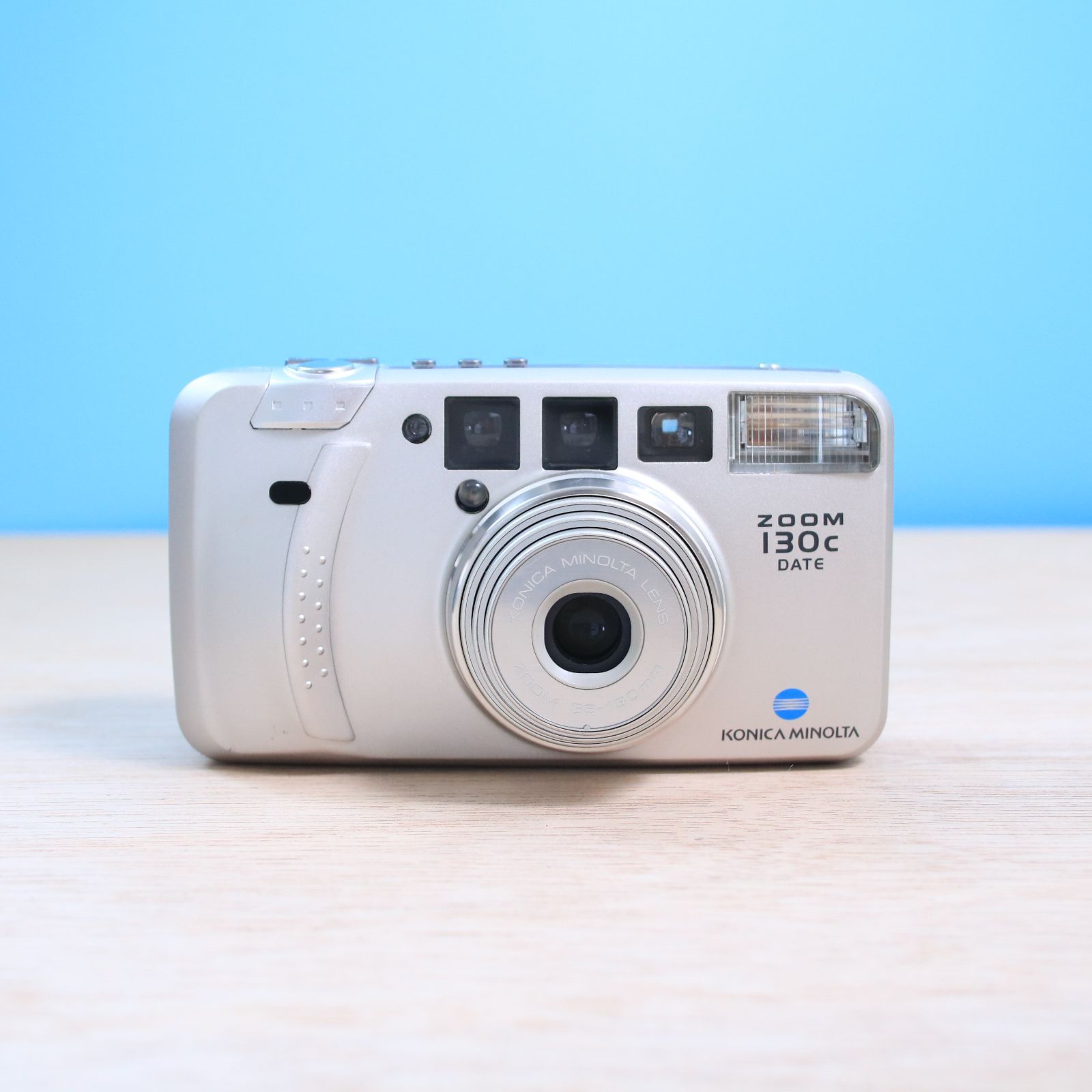 完動品❁極美品 KONICA MINOLTA ZOOM130C DATE フィルムカメラ