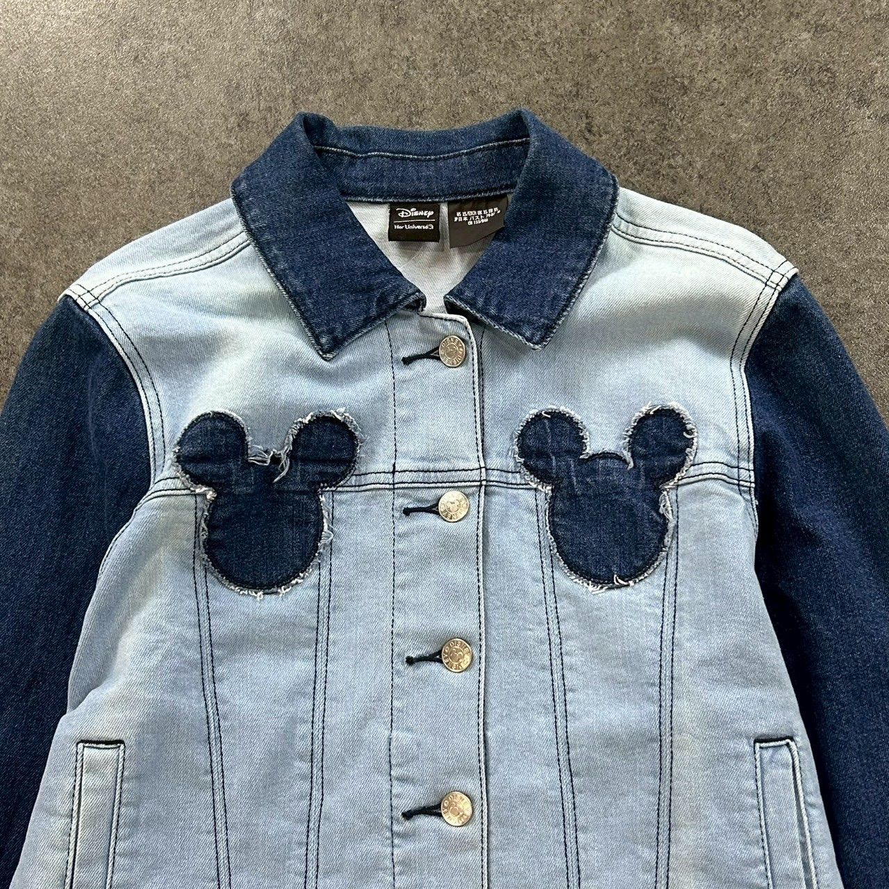 新品 未使用 Disney Her Universe Mickey Mouse Denim Tracker Jacket 