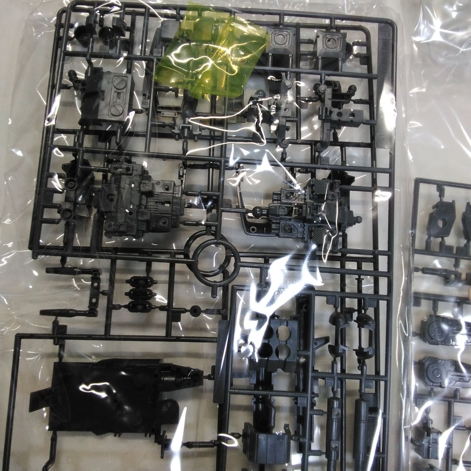 箱ダメージ大！ 未組立 1/100 MG パーフェクトガンダム マスター