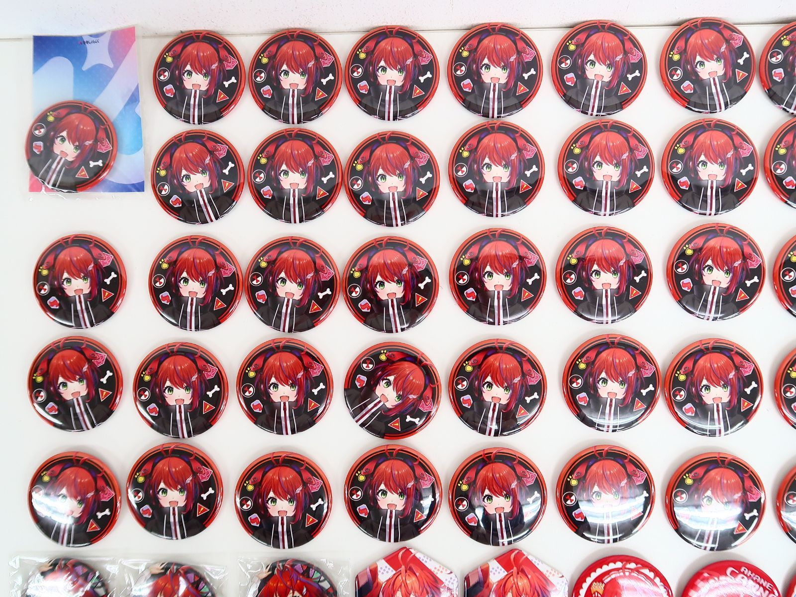 Vtuber ななしいんく 茜音カンナ 缶バッジ