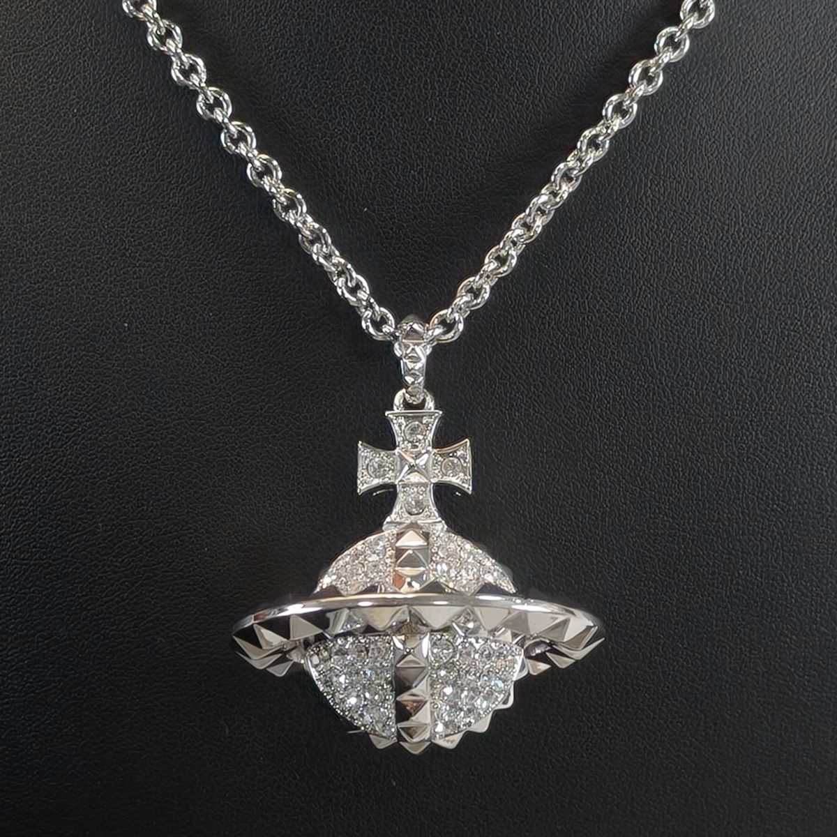 Vivienne Westwood ヴィヴィアン メイフェア ラージ オーブ ネックレス