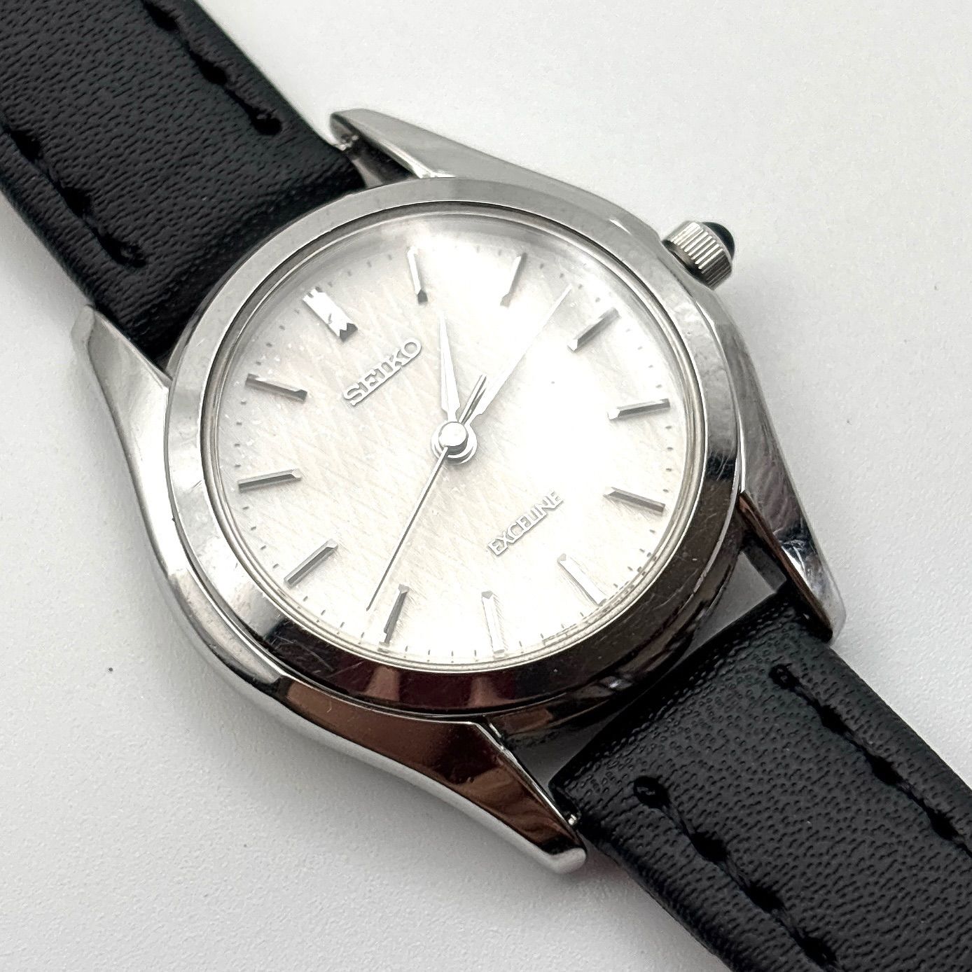 C136【美品・電池交換済・新品ベルト】 SEIKO EXCELINE セイコー エク