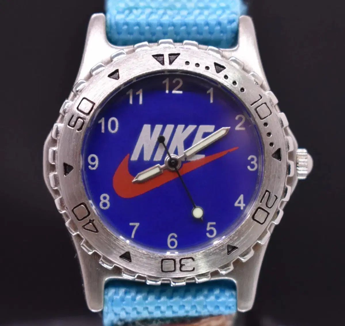  ナイキ ヴィンテージ アナログ ウォッチ ベージュ系 自動巻き時計 腕時計(アナログ)