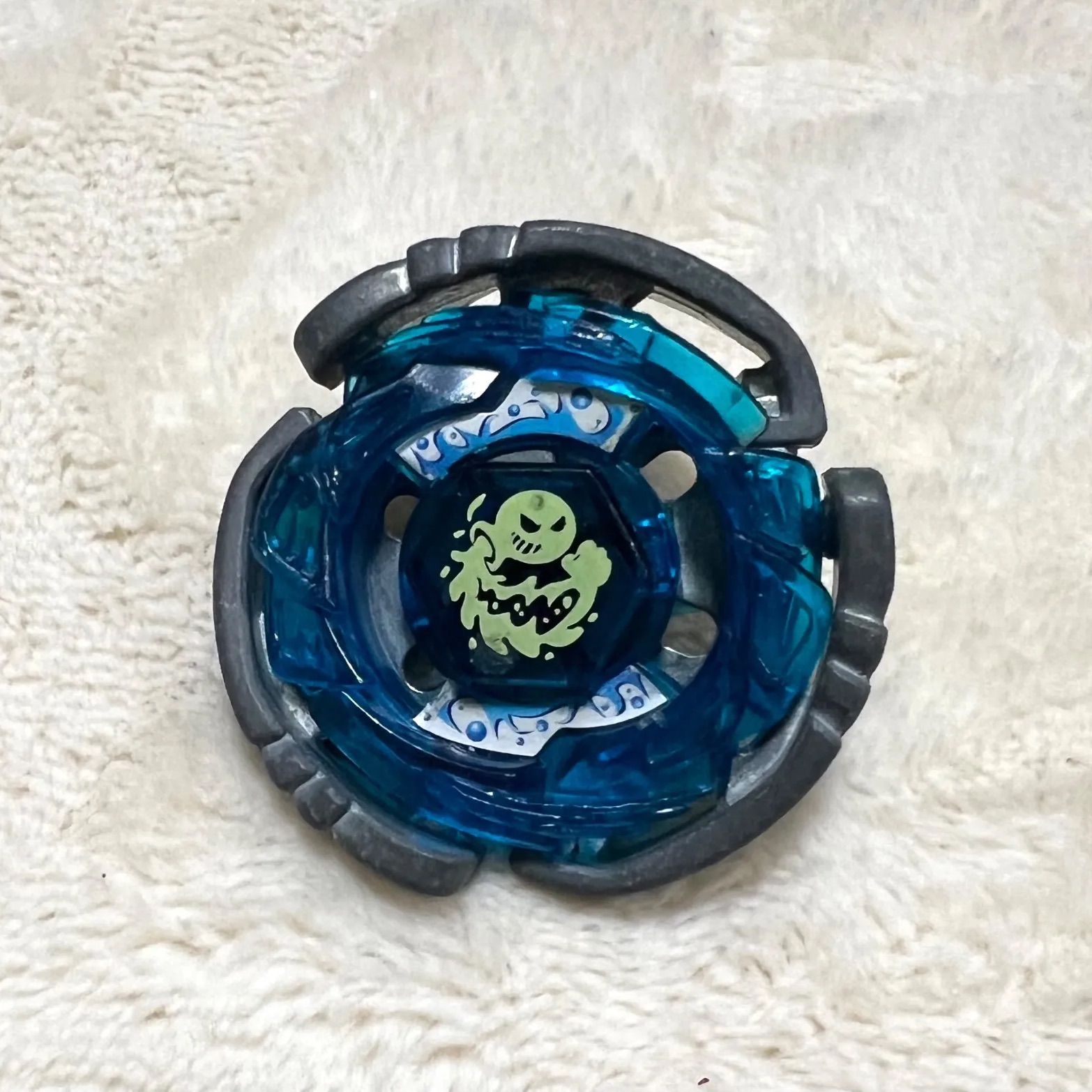 メタルファイトベイブレード サイバーアクアリオ ガンメタver. メタルファイトベイブレード 大会優勝景品 サイバーアクアリオ