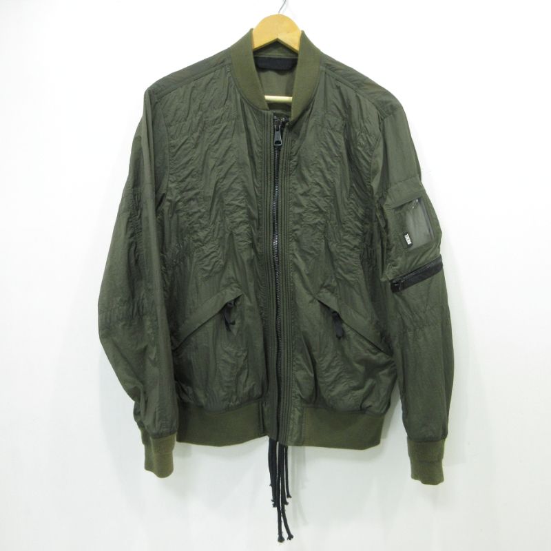 DIESEL オリーブグリーン ナイロンジャケット 三重本店】 中古 DIESEL | ディーゼル ナイロンジャケット ブルゾン J