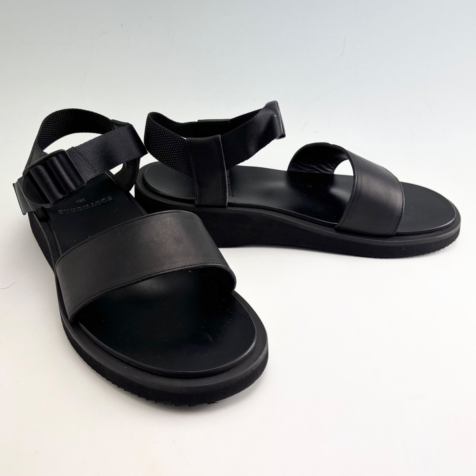 未使用同様品 FOOTWORKS SANDALS BLACK 26.5cm フットワークス