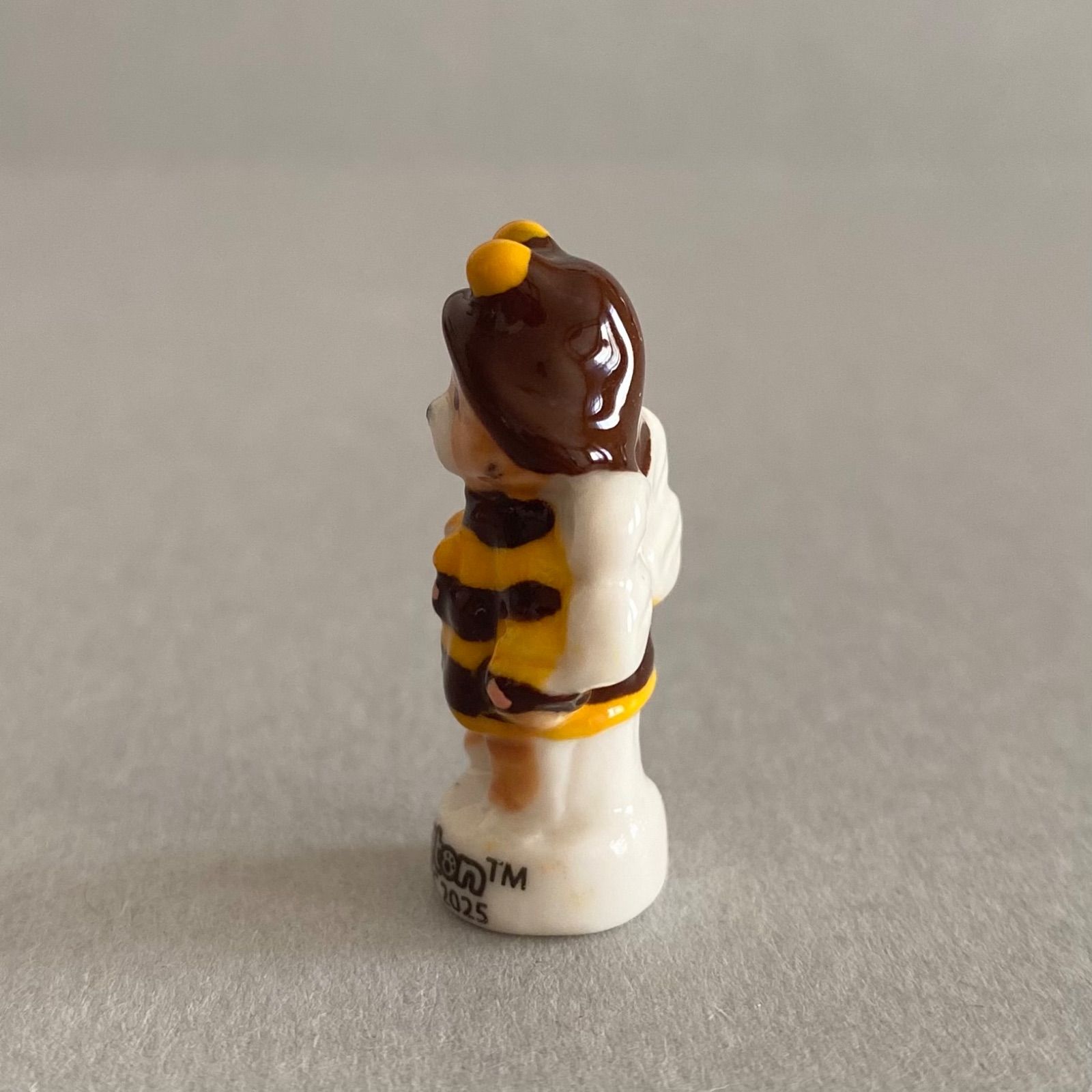 パディントンのフェーブ／はちみつの国／フランス雑貨／陶器ミニチュア