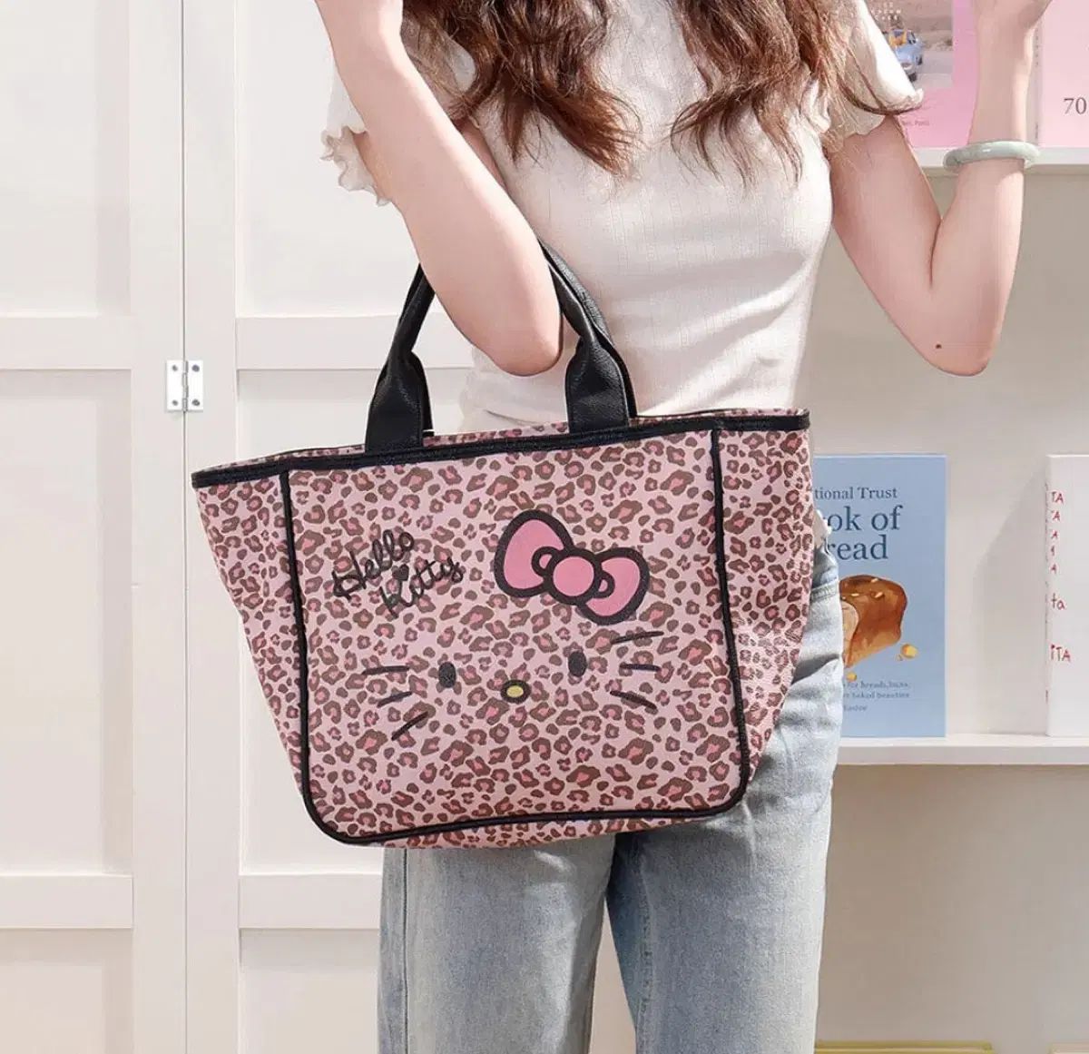 ハローキティ ヒョウ柄 レオパード トートバッグ - メルカリ