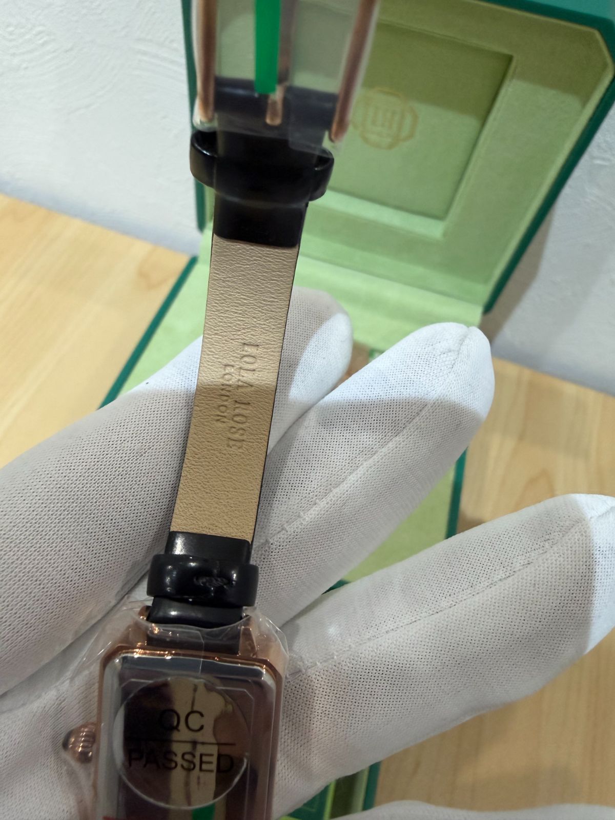 未使用 LOLA ROSE レディース マラカイトテクスチャー 腕時計 二種類の