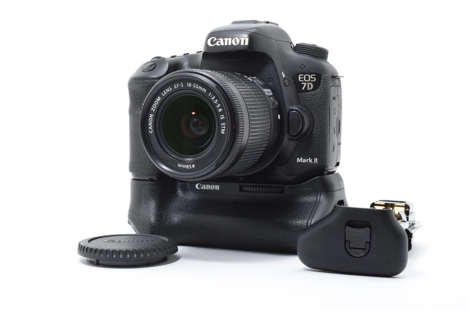 ☆良品☆ Canon キャノン EOS 7D MarkII ボディ+ EF-S 18-55mm IS STM 