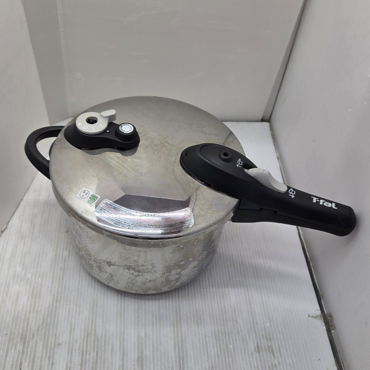 S01481 T-FaL ティファール セキュア 圧力鍋 片手なべ 6L 調理器具