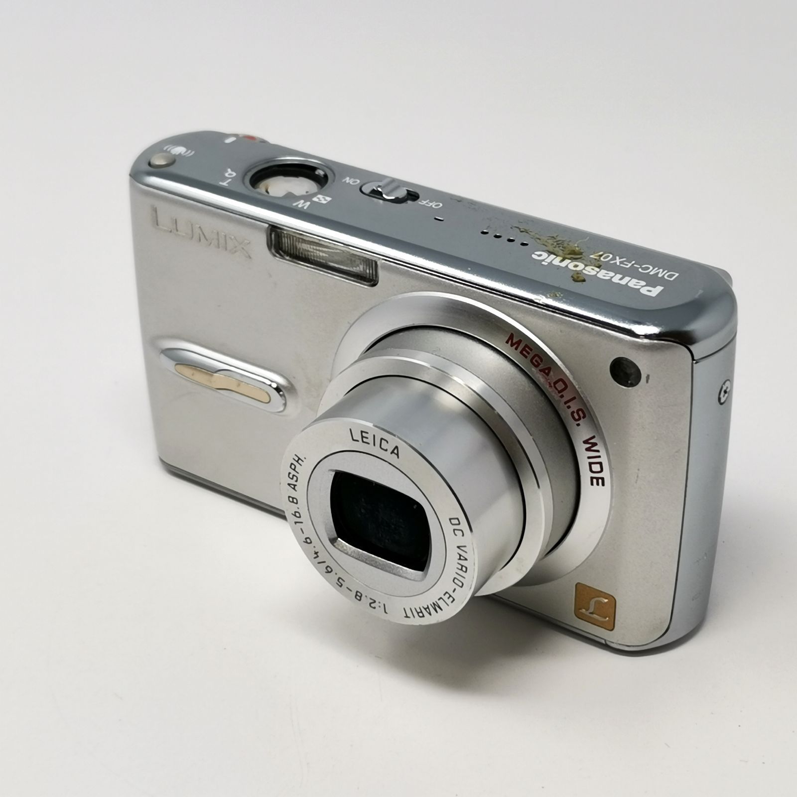 Panasonic LUMIX DMC-FX07 ジャンク シャターボタン破損 起動確認済み