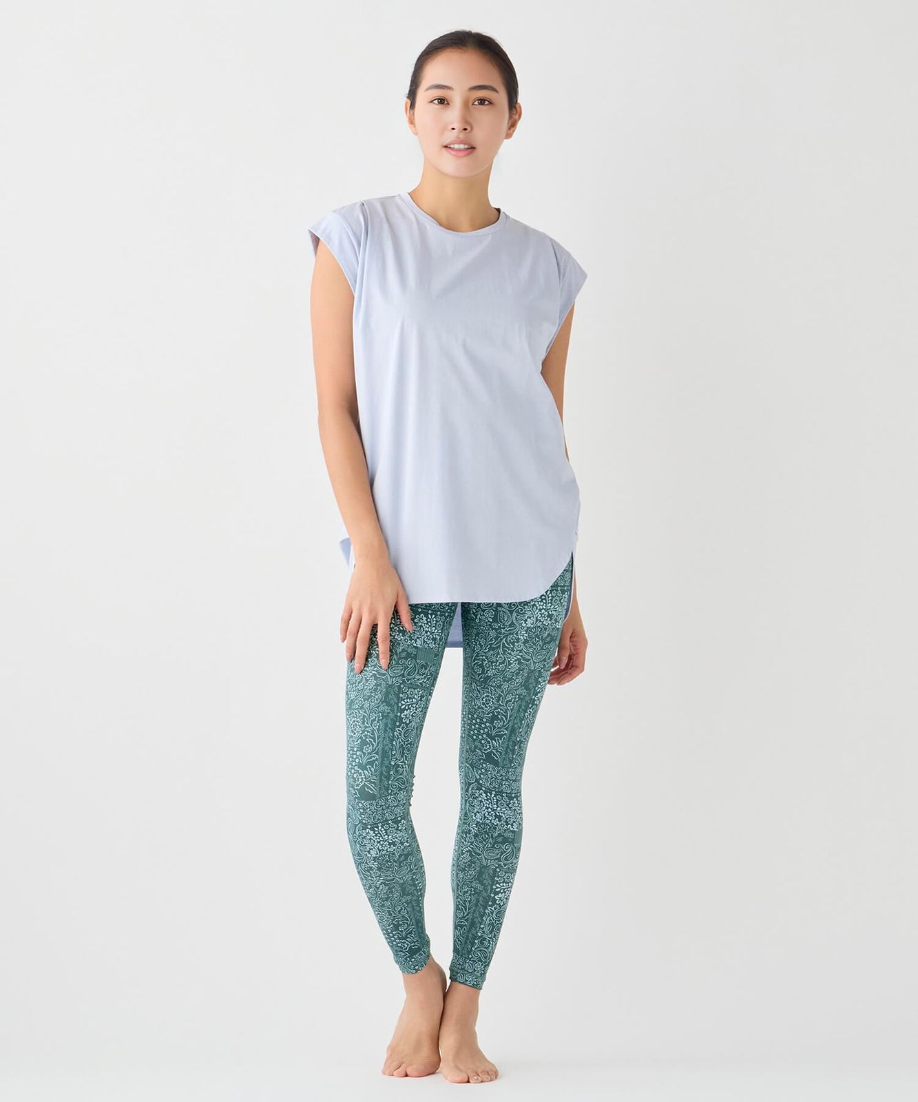 新品 suria ヨガウェア トップス スリア ジュリアントップ su-t803