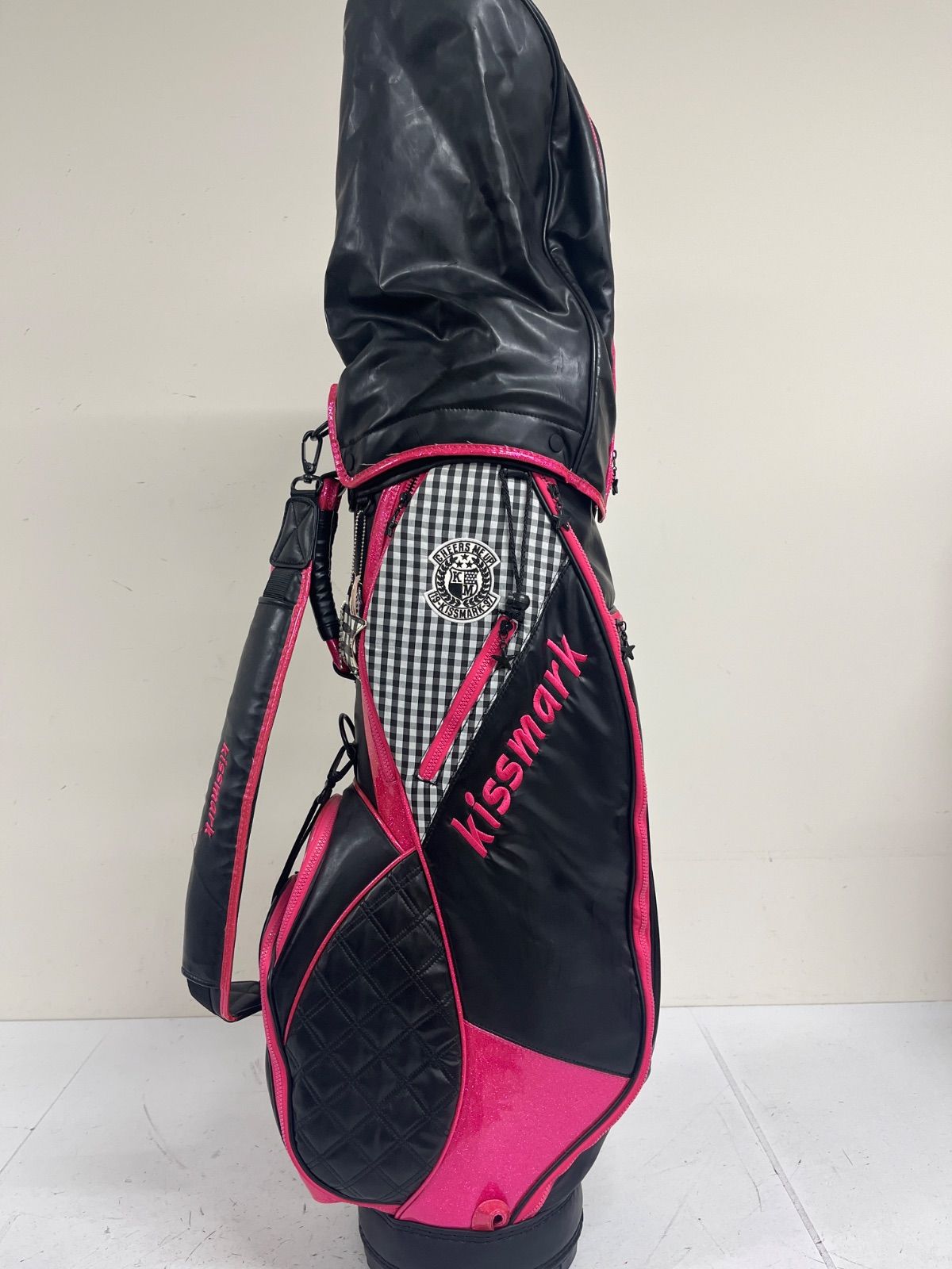 送料無料！！kissmarkキスマーク ゴルフバッグ キャディバッグ 軽量