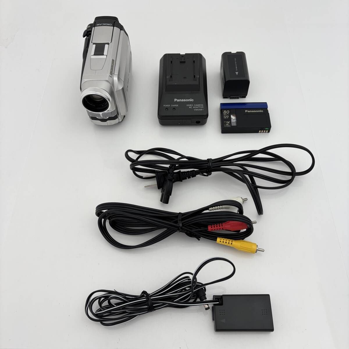 パナソニック】Panasonic NV-DB1 MiniDV デジタルビデオカメラ 付属品