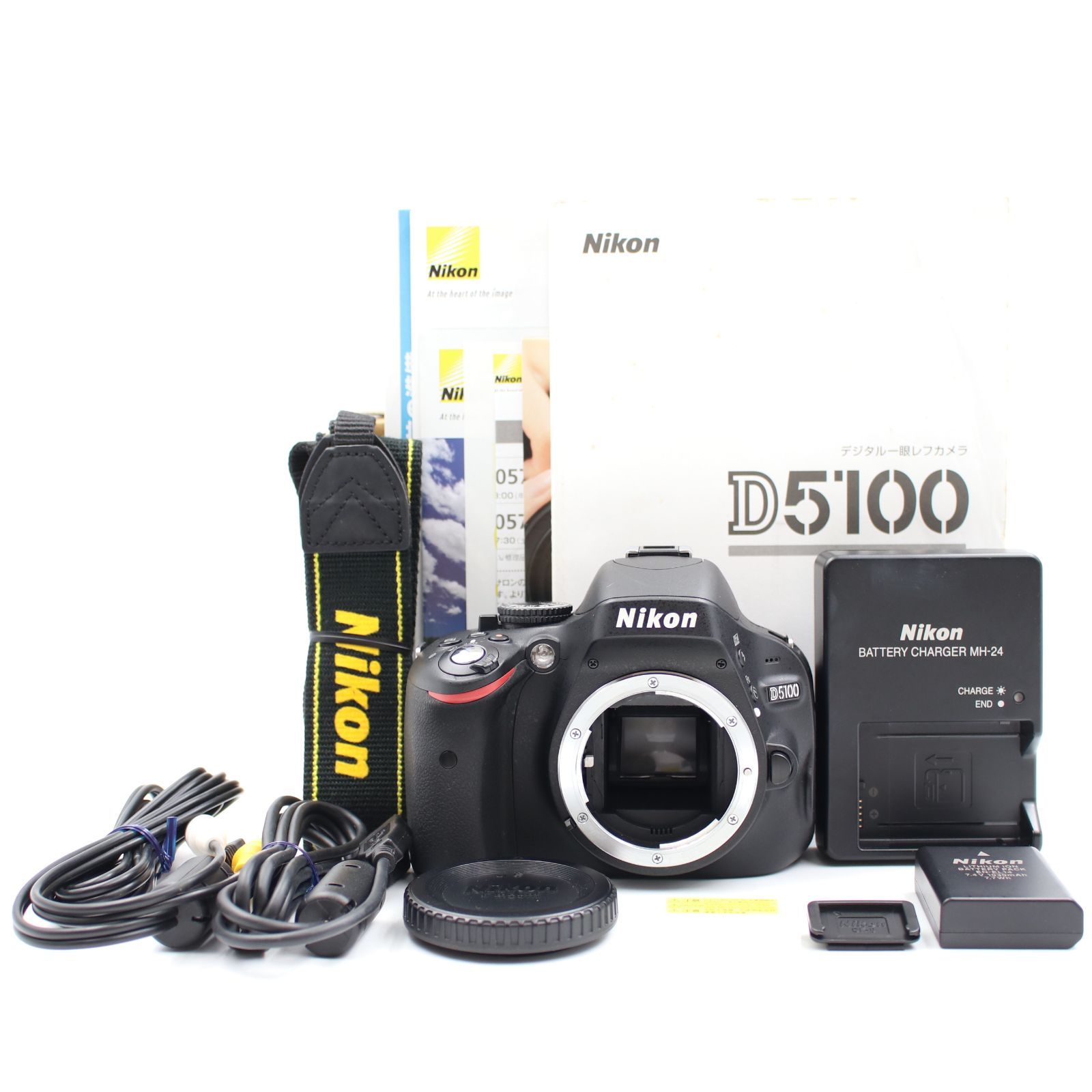 □シャッター数1361枚！極上品□ Nikon Nikon D5100 ボディ デジタル