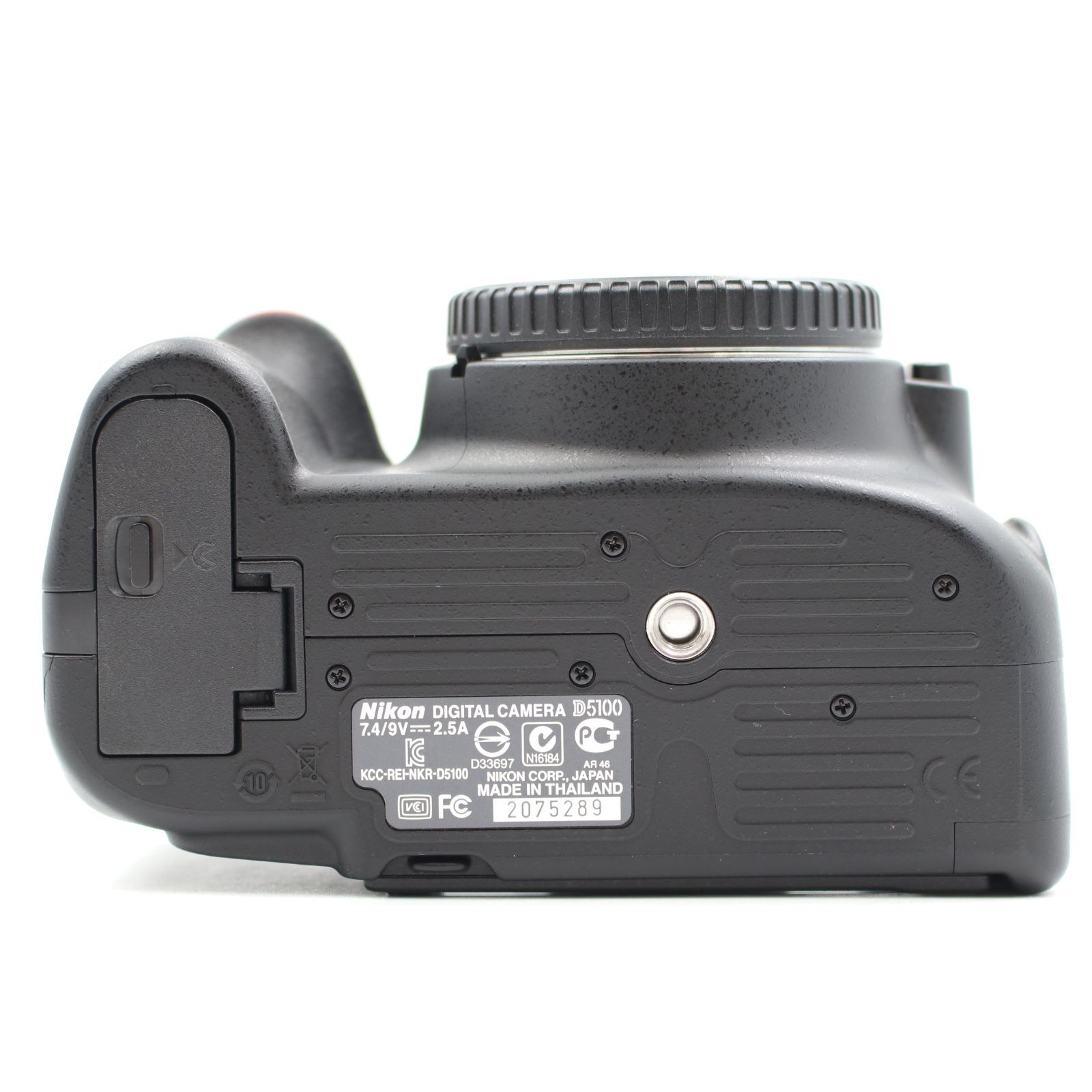 □シャッター数1361枚！極上品□ Nikon Nikon D5100 ボディ デジタル