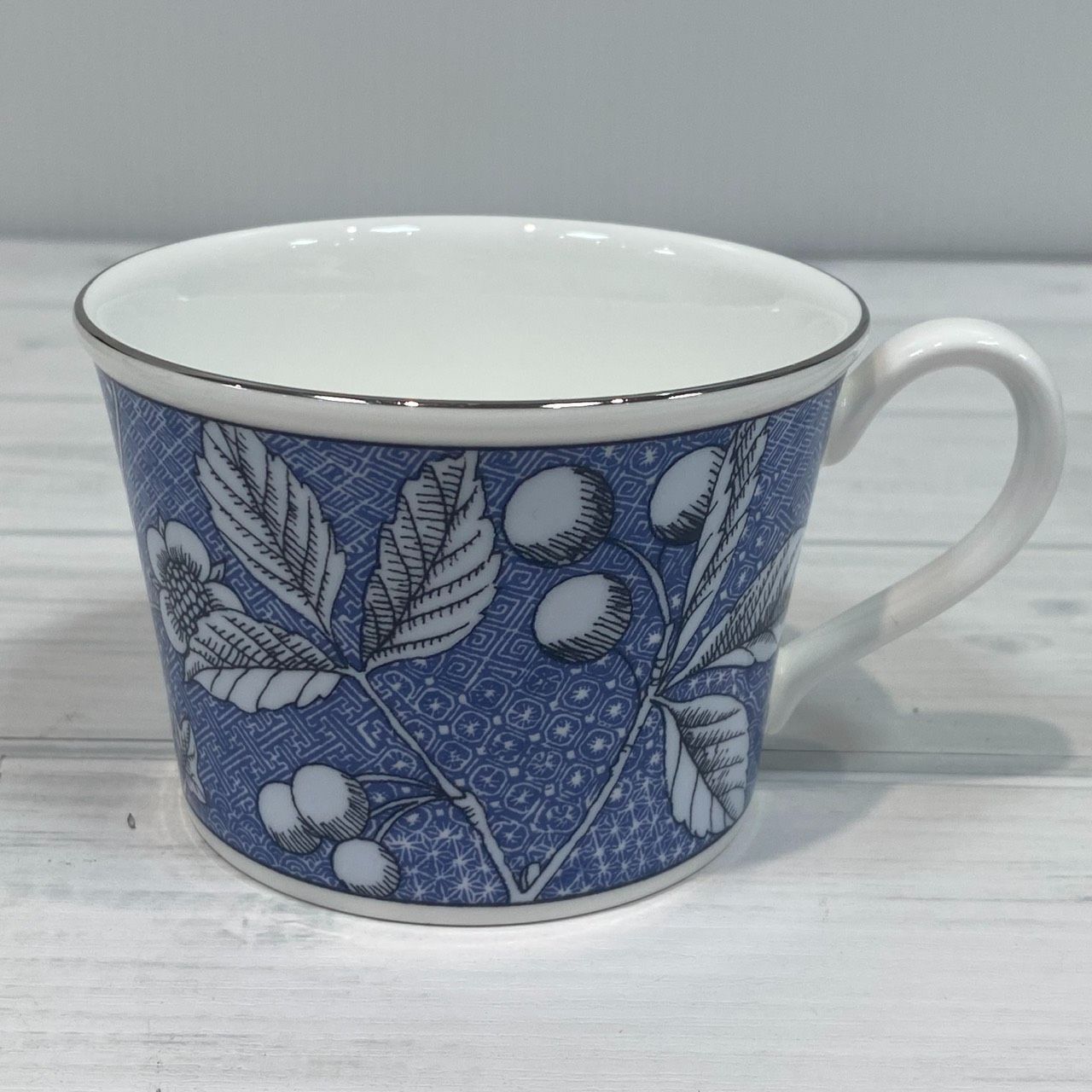 塩】WEDGWOOD ウェッジウッド FRANCES フランシス カップ&ソーサー 2客