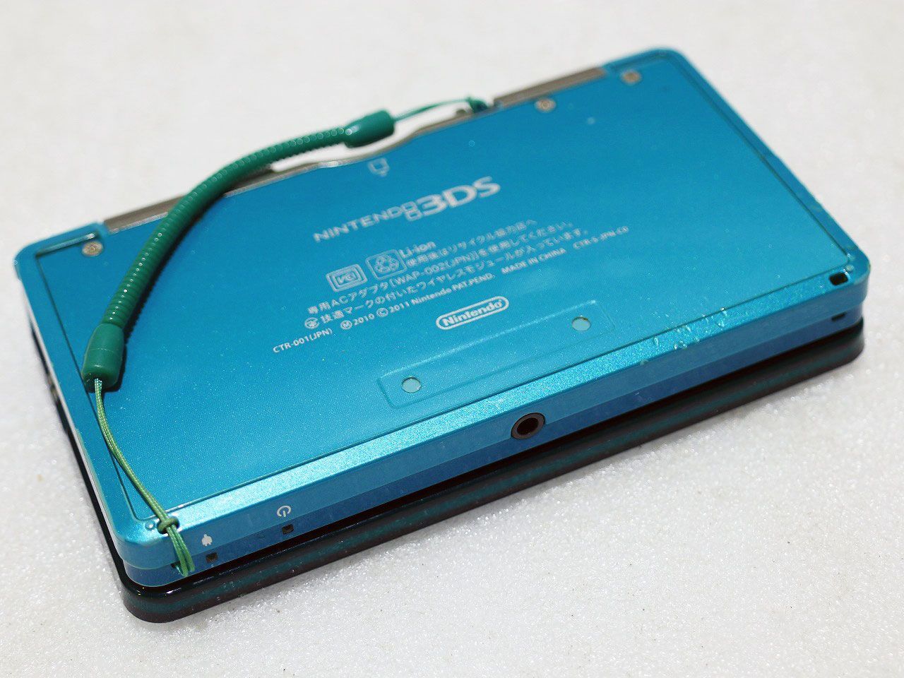 ポータブルゲーム機 部品取りに♪