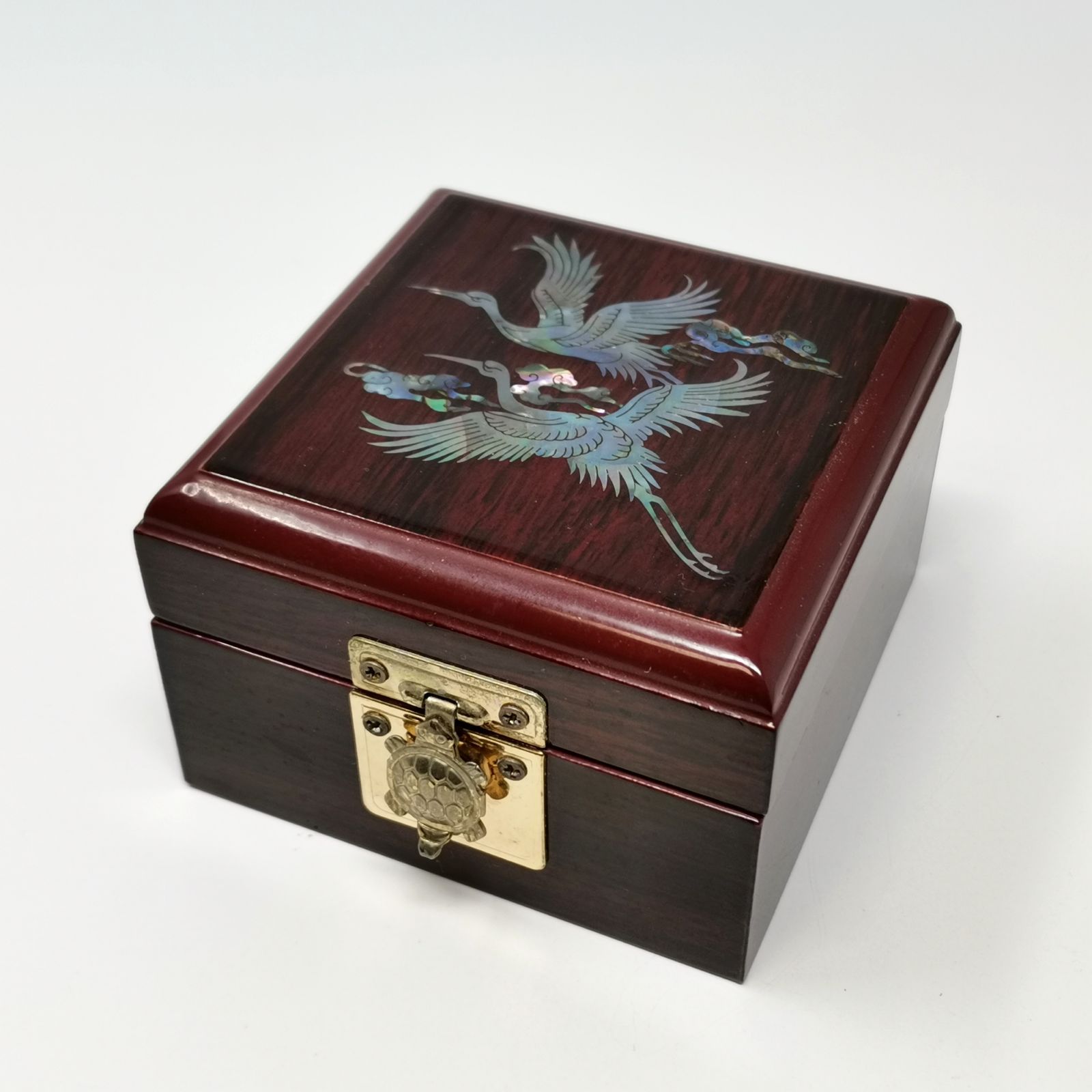 韓国 螺鈿細工 宝石箱 ジュエリーボックス 鶴 漆塗り 中古品 管理番号