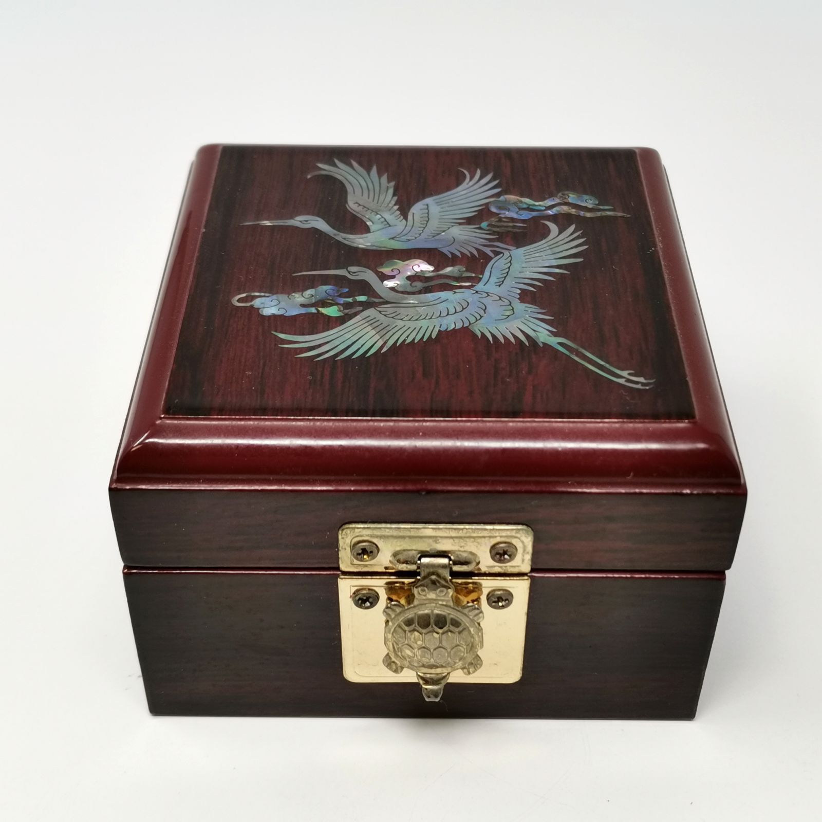 韓国 螺鈿細工 宝石箱 ジュエリーボックス 鶴 漆塗り 中古品 管理番号