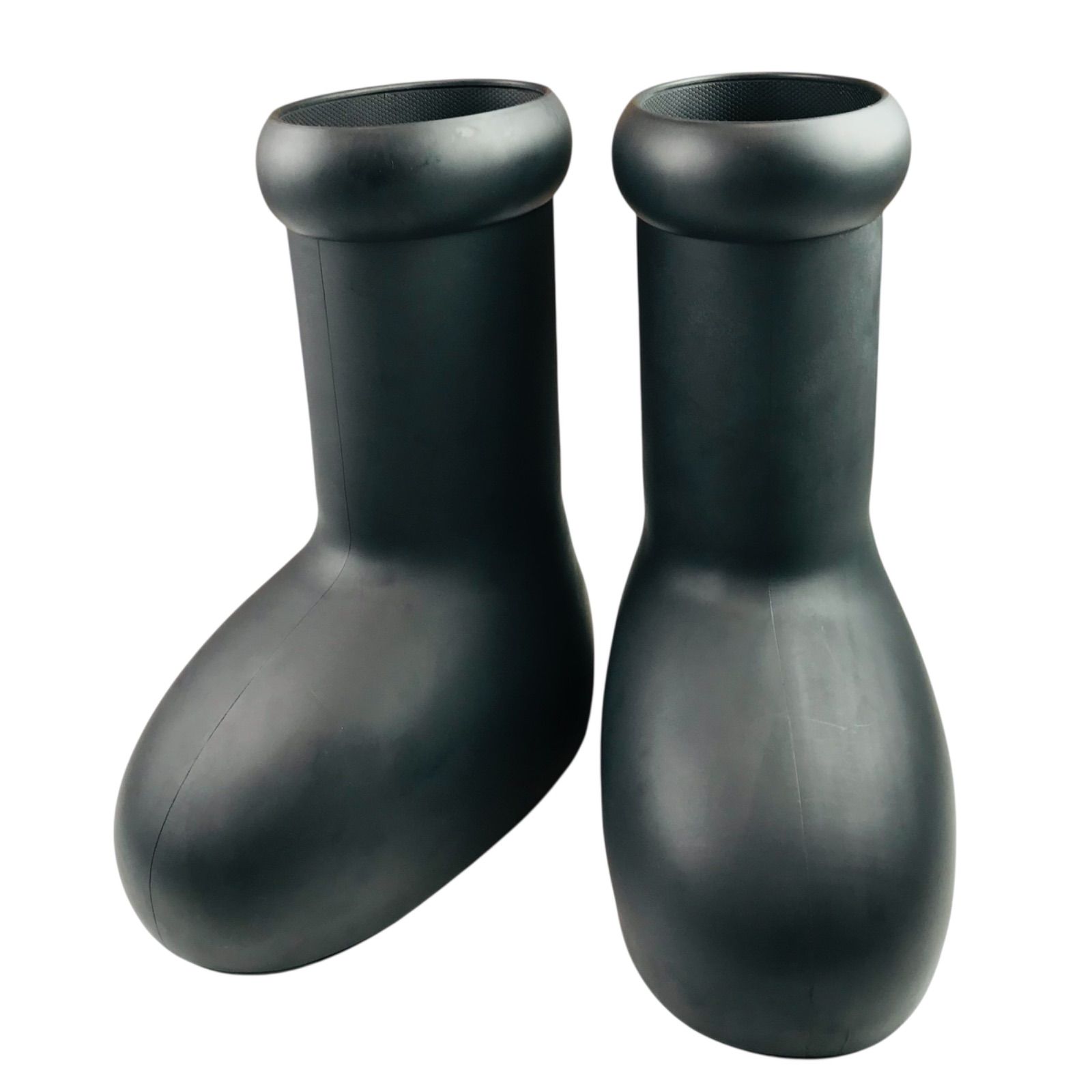 新品未使用☆MSCHF☆ミスチーフ【Big Black Boots・ビッグブラック 