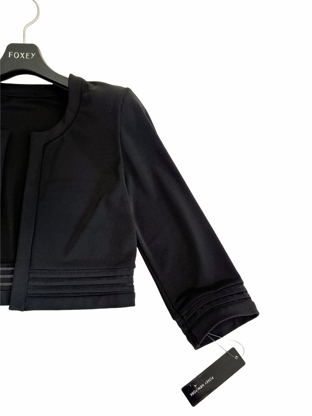 極美品 2023年FOXEY フォクシー ノーカラーカーディガン 38 M 黒 未使用級FOXEY NEW YORK /フォクシーニューヨーク クールレディ ポロ