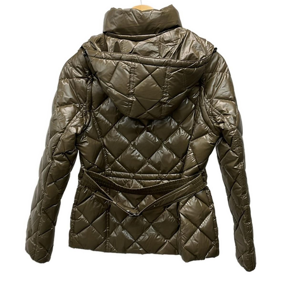 極美品　バーバリーロンドン　中綿ジャケット　38 レディース　フード収納　黒 極美品 バーバリーロンドン 中綿ジャケット 38 レディース フード収納