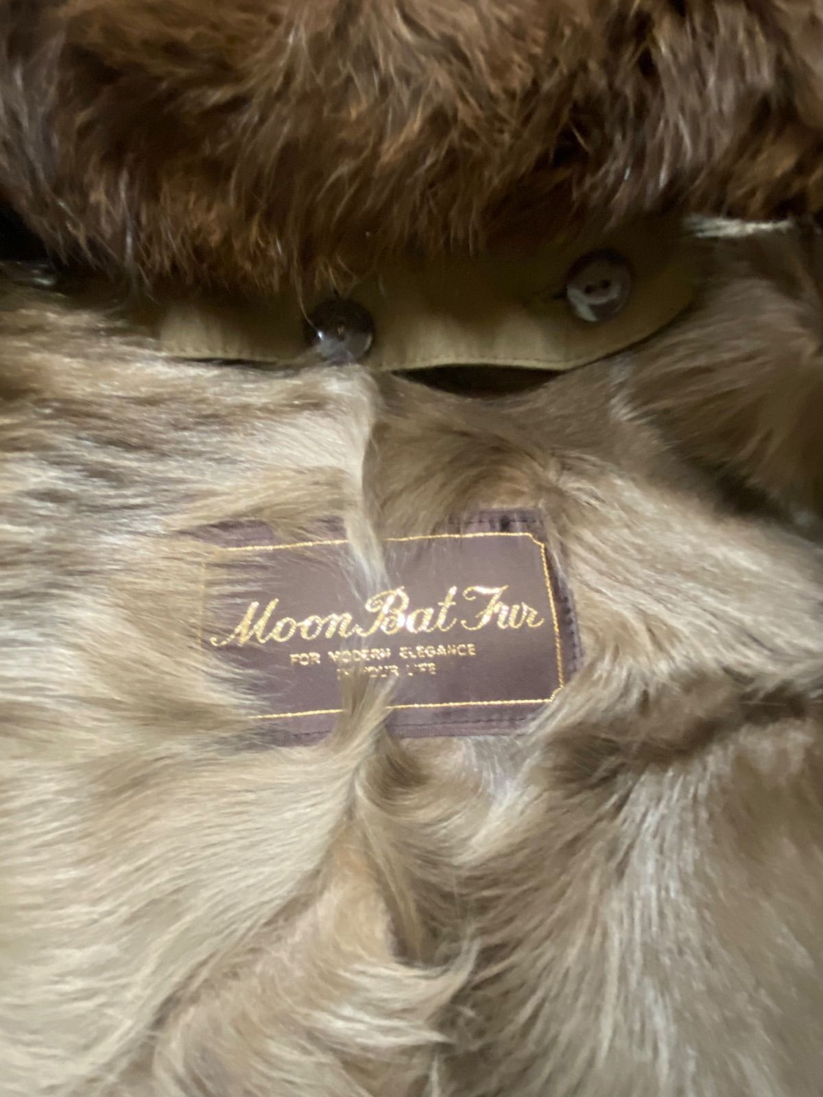 美品 ムーンバットファー ベルテッドコート シルク100 キャメル