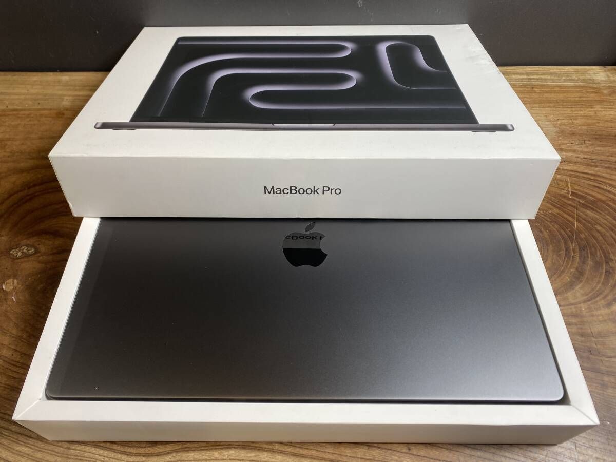 美品・AppleCare付］Apple MacBook Pro 16inch 2023/Apple M3 Pro