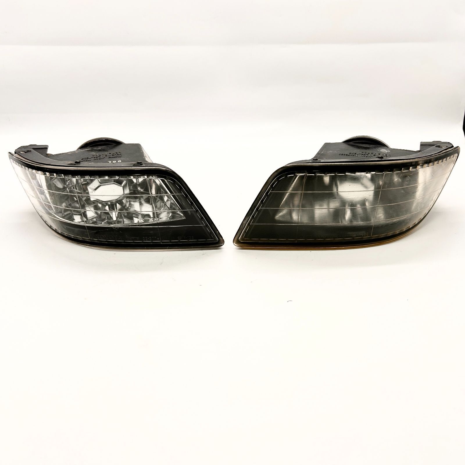 チェイサー100系 後期 左右フォグランプセット - メルカリ