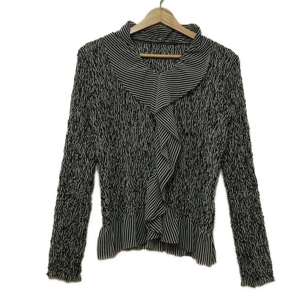 ISSEY MIYAKE FETE(イッセイミヤケフェット) 長袖シャツブラウス