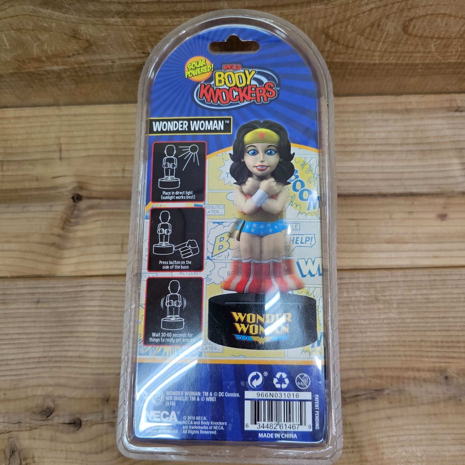 新品未開封 ネカ NECA ボディーノッカー ワンダーウーマン - メルカリ