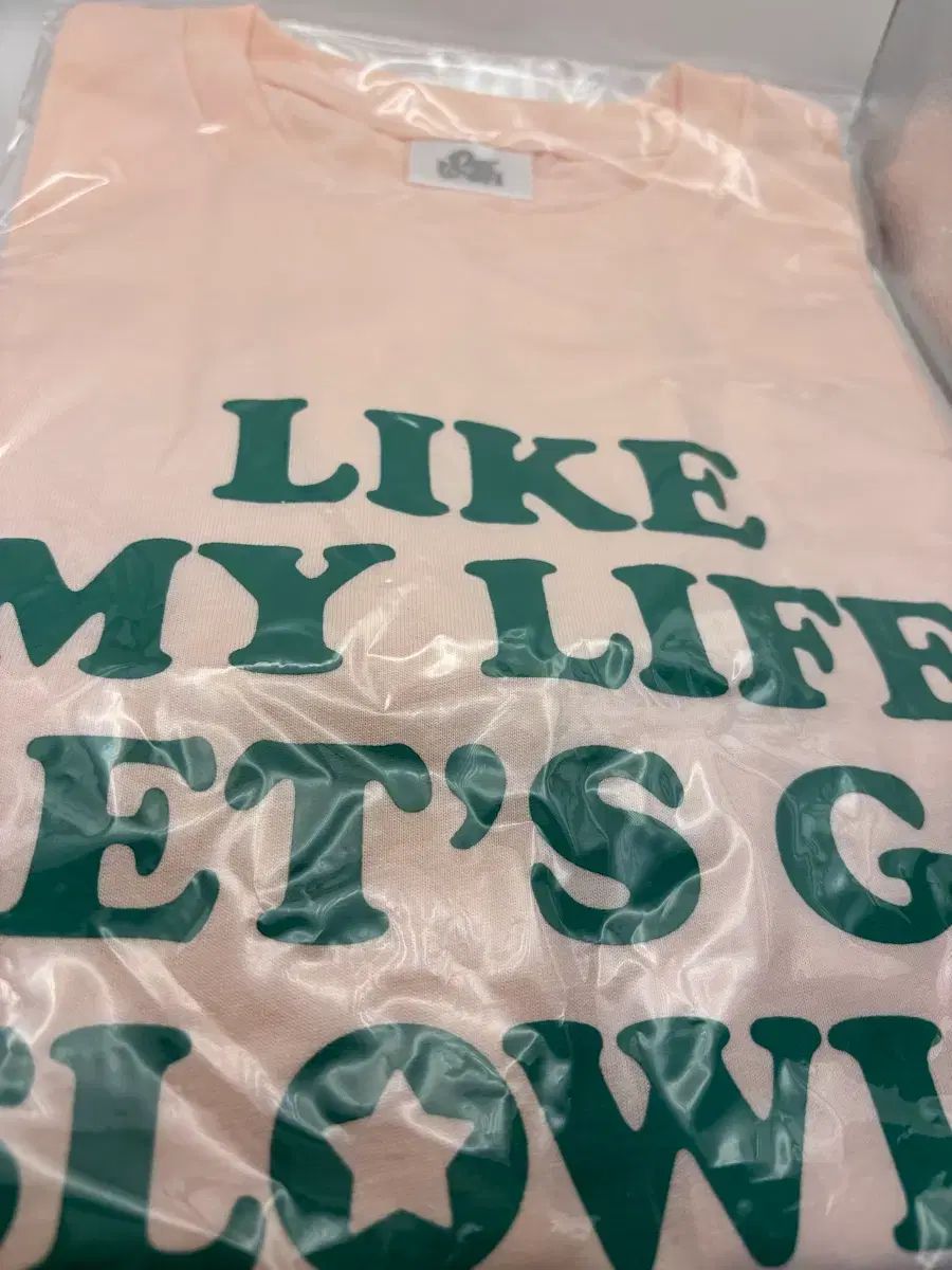 NCT WISH イル투 Tシャツ リーバージョン