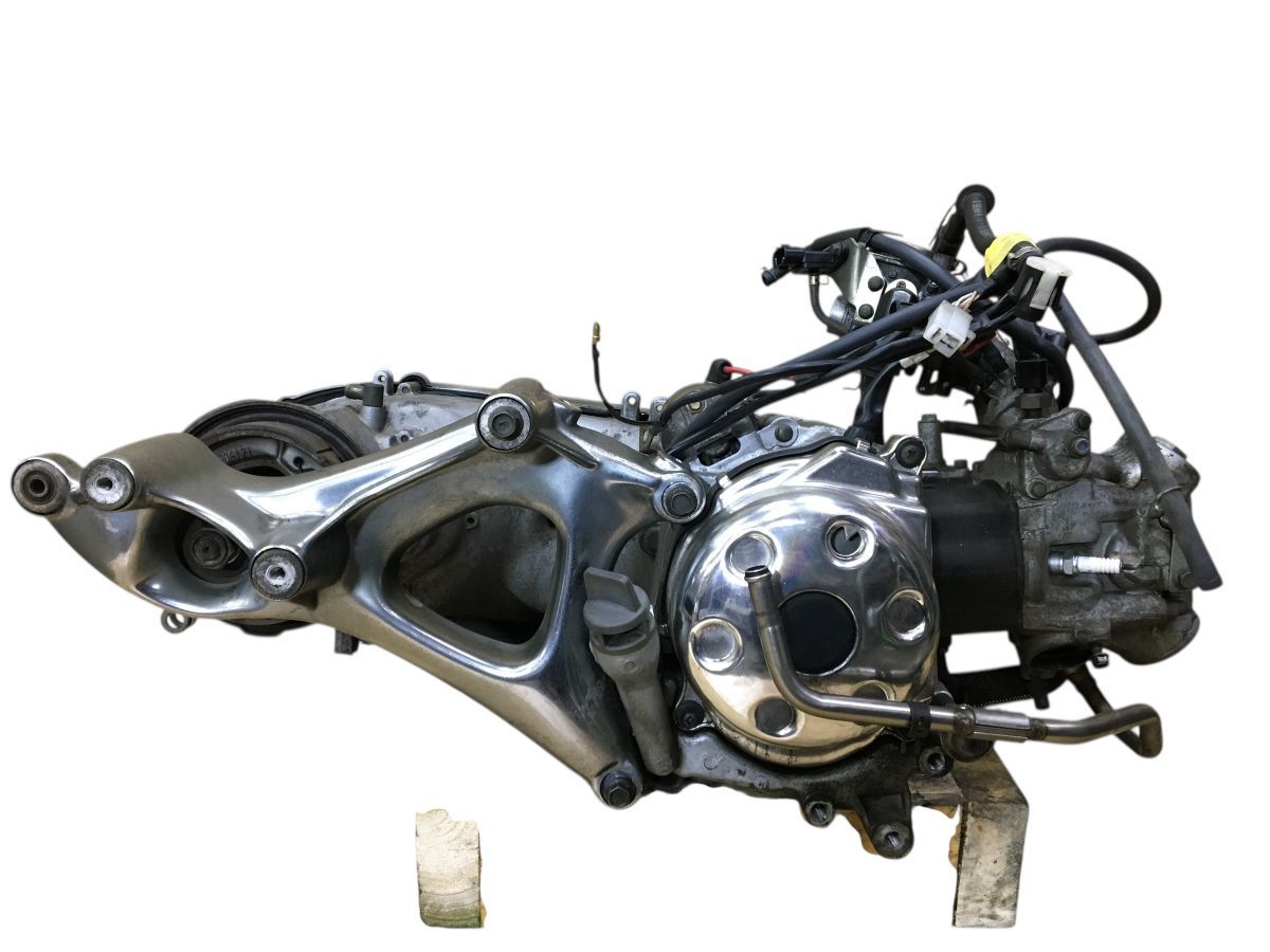 ヤマハ　コマジェ　 マジェスティー125 fi エンジン　圧縮あり YAMAHA マジェスティ125FI 5CA コマジェ クランキングOK エンジン