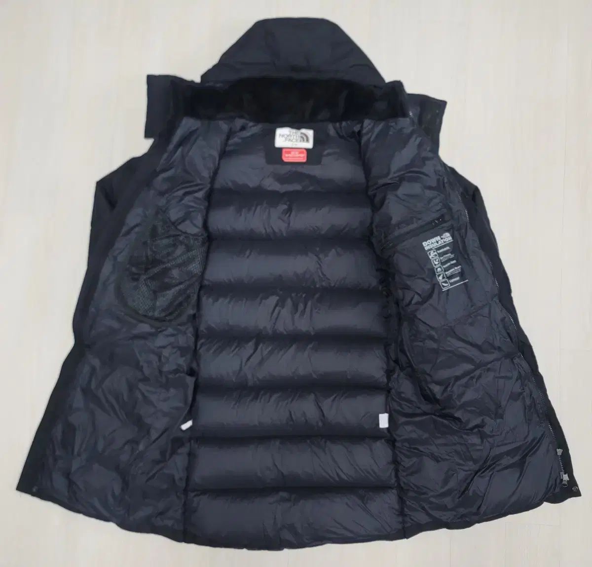 S 90) THE NORTH FACE ザノースフェイス ホワイトレーベル AKグース 