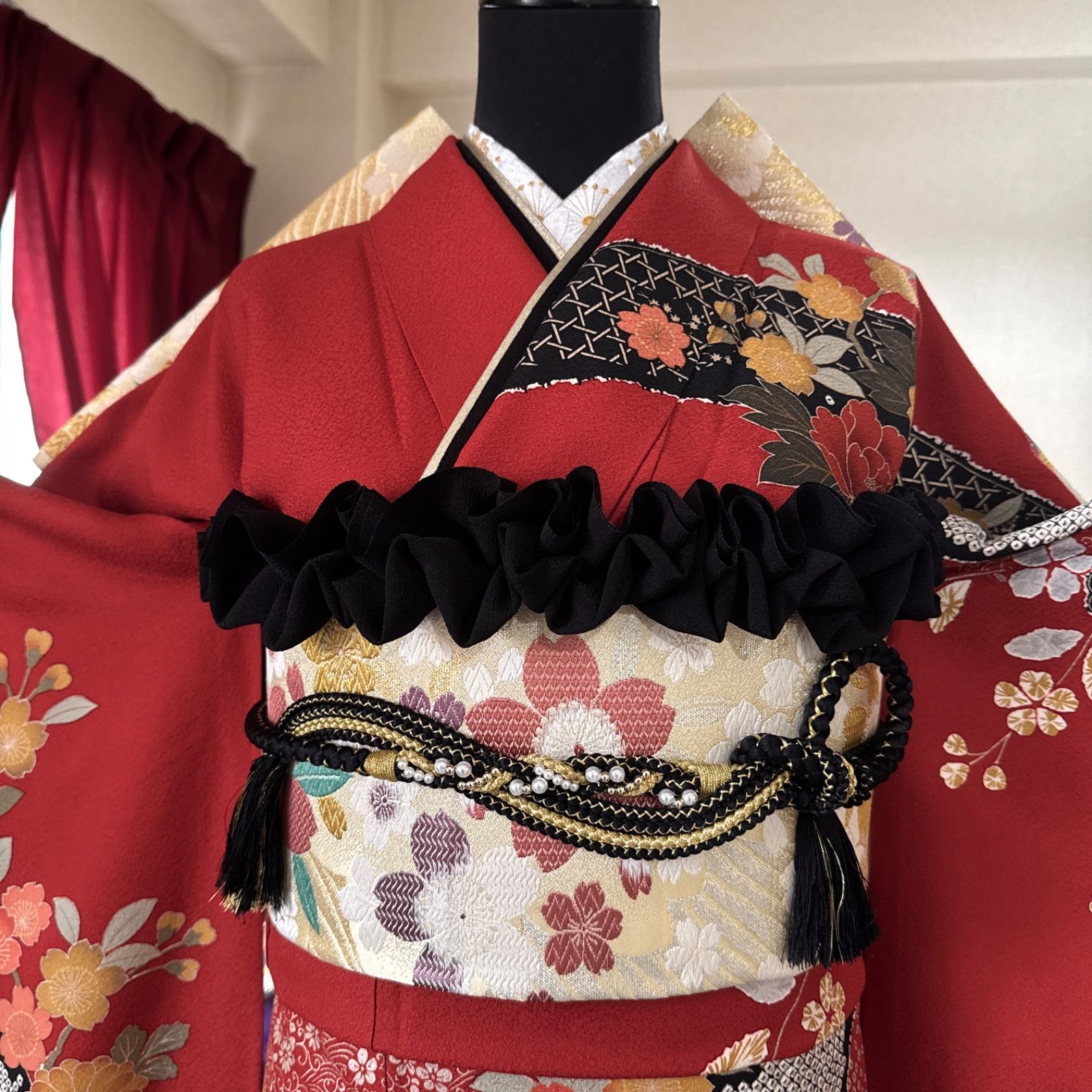 豪華振袖セット(4点)・袋帯・半衿・帯揚げ・古典柄・駒刺繍・花車