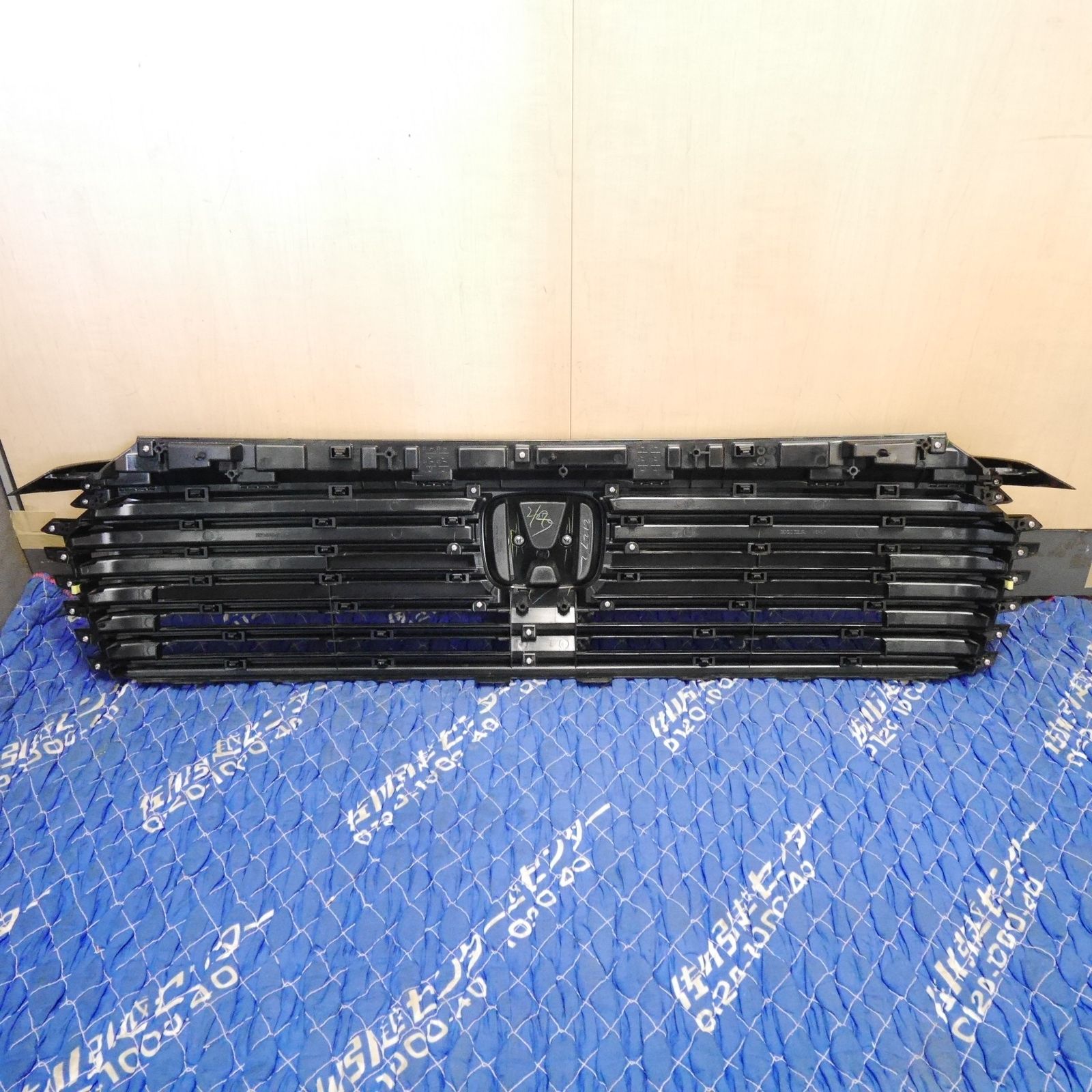 送料無料] 新車外し☆ホンダ RV5 RV6 ヴェゼル e:HEV 純正 フロント