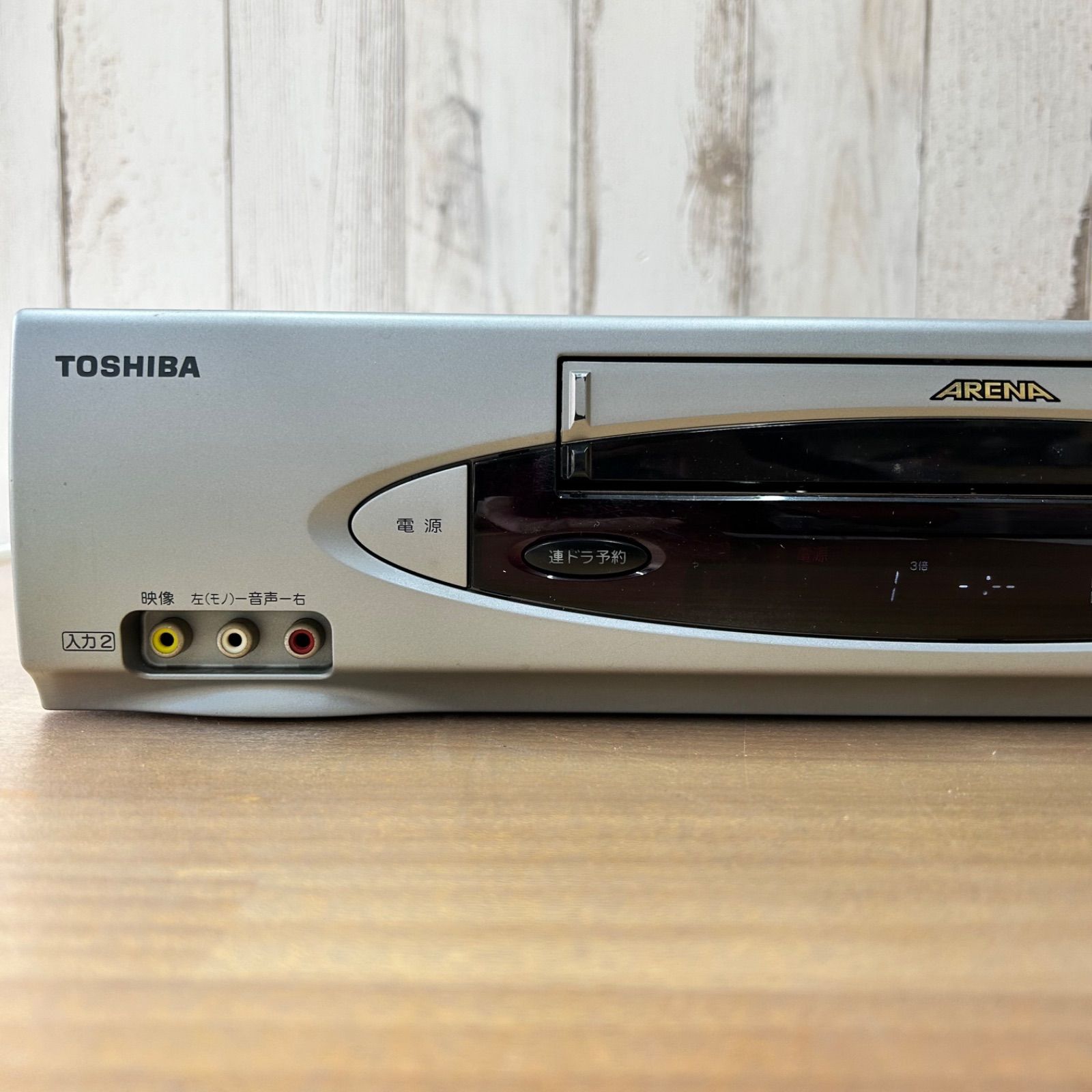 TOSHIBA ARENA A-J8 VHSビデオデッキ 再生OK 電源ケーブル一体型