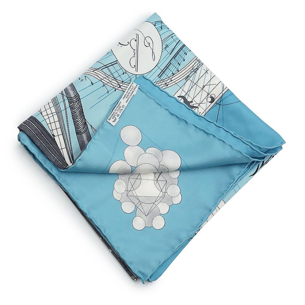 エルメス カレ 90 LA MUSIQUE DES SPHERES 球形が奏でる音楽 シルク100