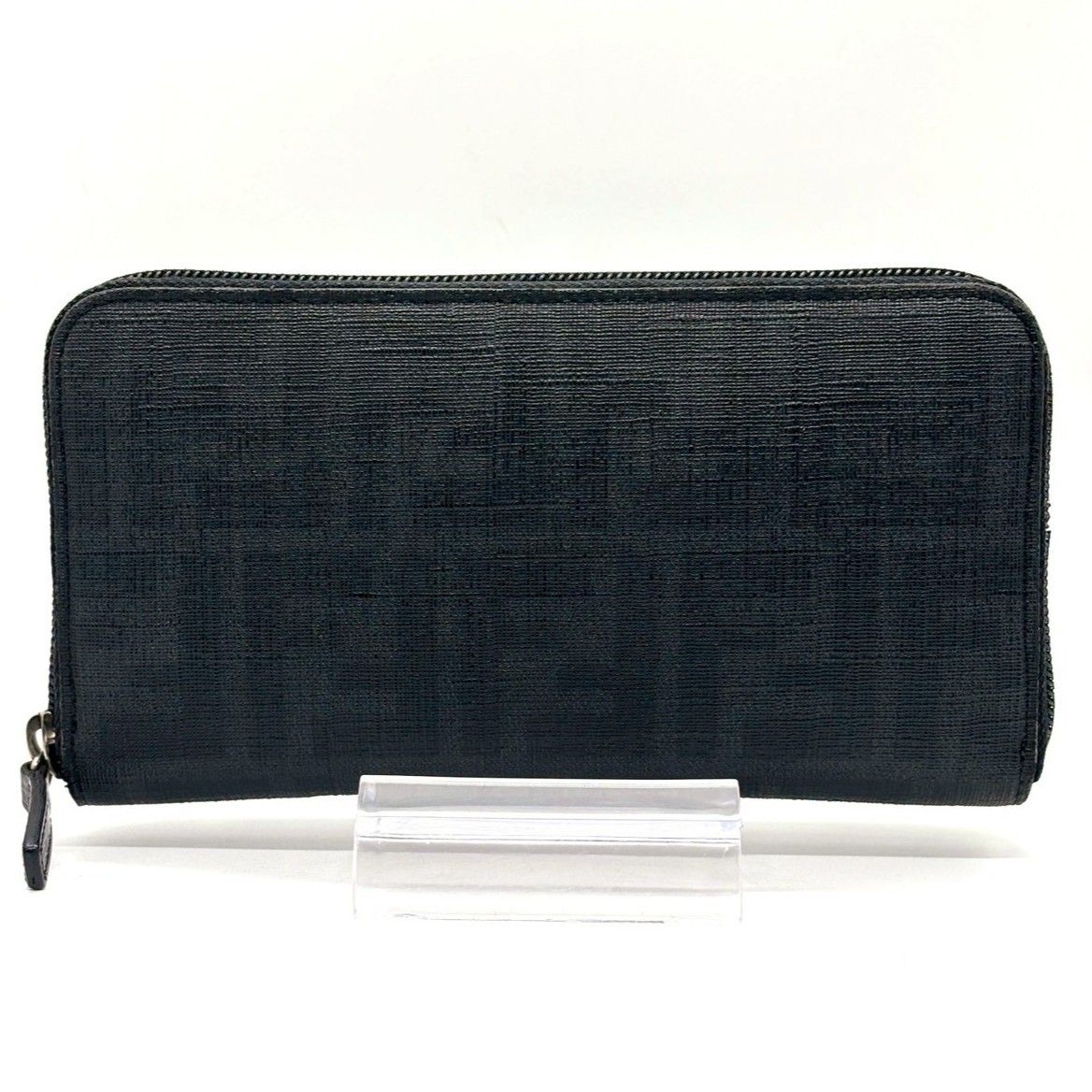 【美品✨】FENDI 長財布　ズッカ柄　PVC ラウンドファスナー　ブラック FENDI 長財布 ズッカ柄 PVCレザー ラウンドファスナー ブラック 黒