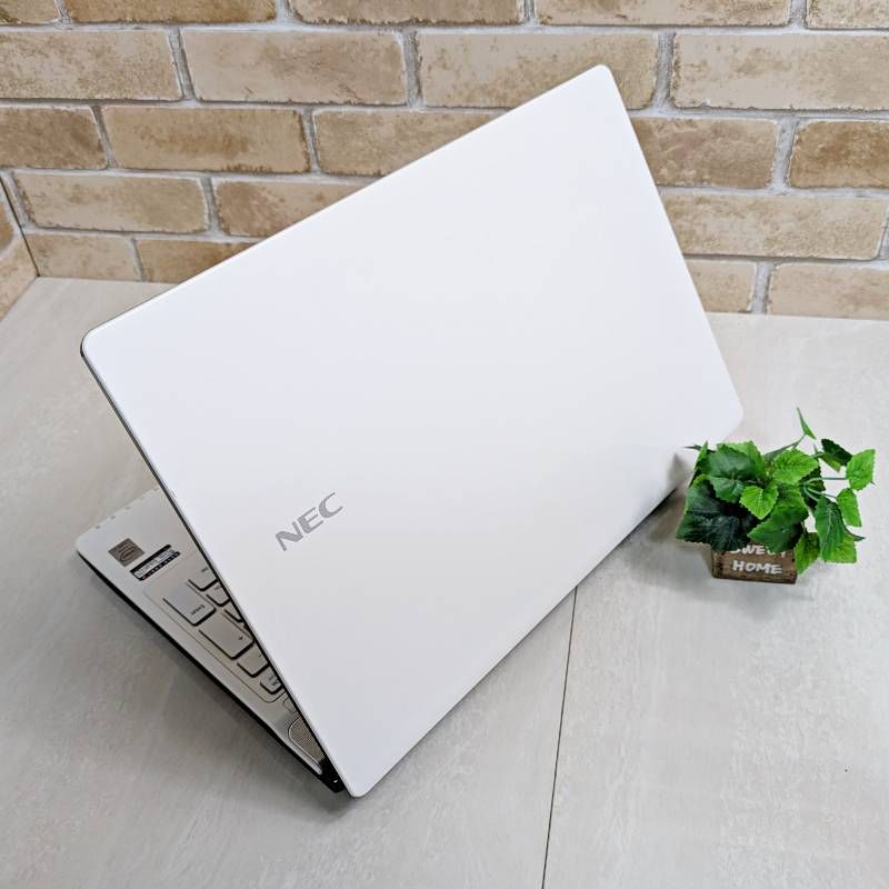 Core i7！オフィス付き☆新品SSD256・フルHD☆初心者OK！Windows11