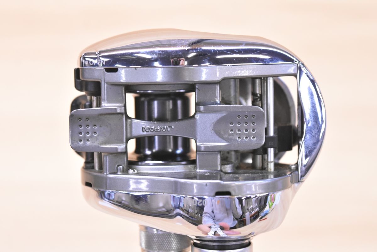 シマノ アンタレス DC ZPI ハンドル 付き ベイトリール SHIMANO