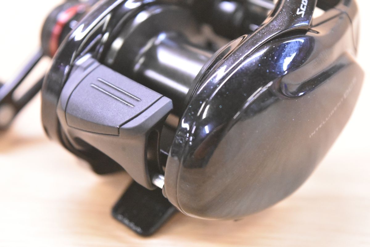 シマノ 17 スコーピオン DC 101HG ベイトリール 左ハンドル SHIMANO