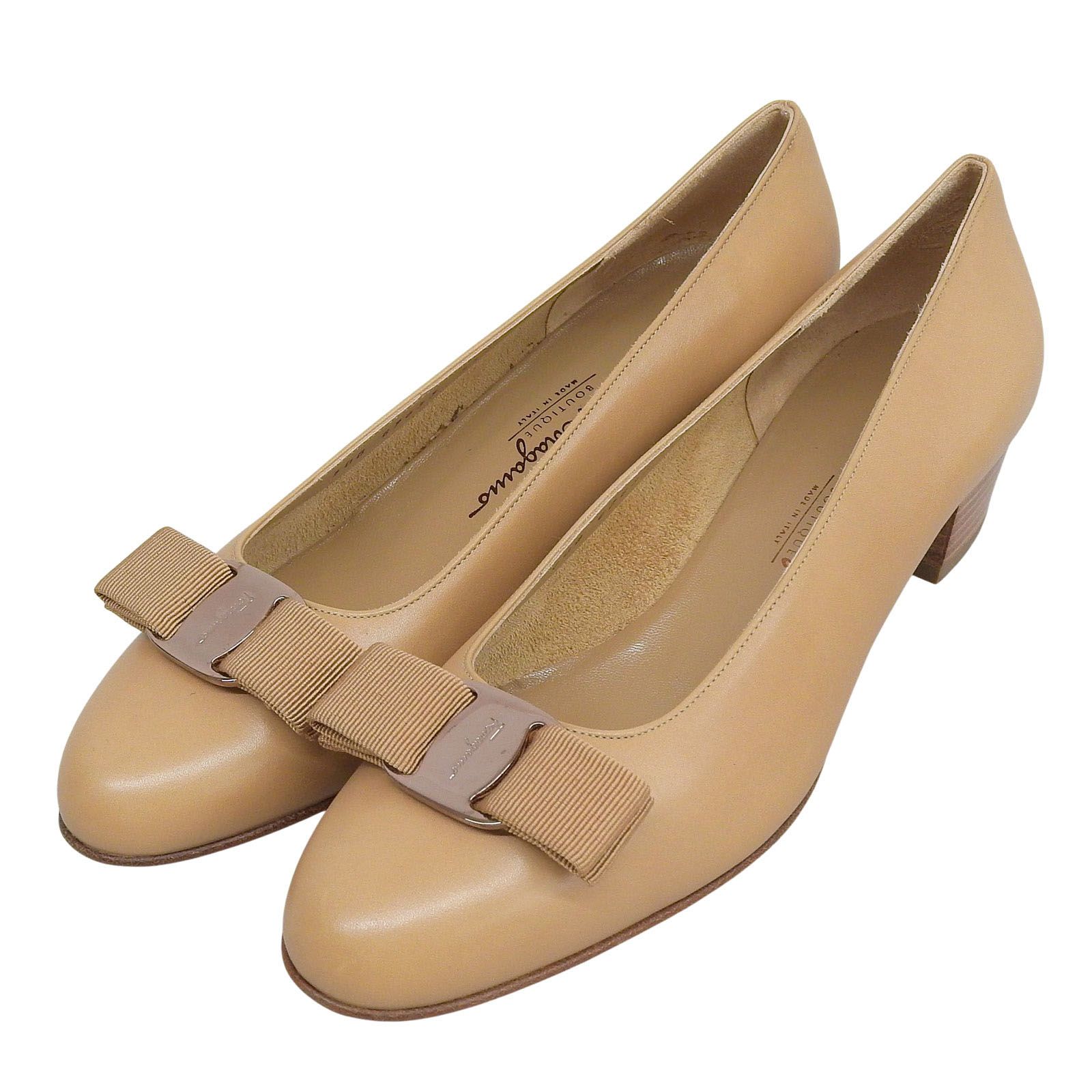 未使用品△Salvatore Ferragamo サルヴァトーレフェラガモ VARA ヴァラ