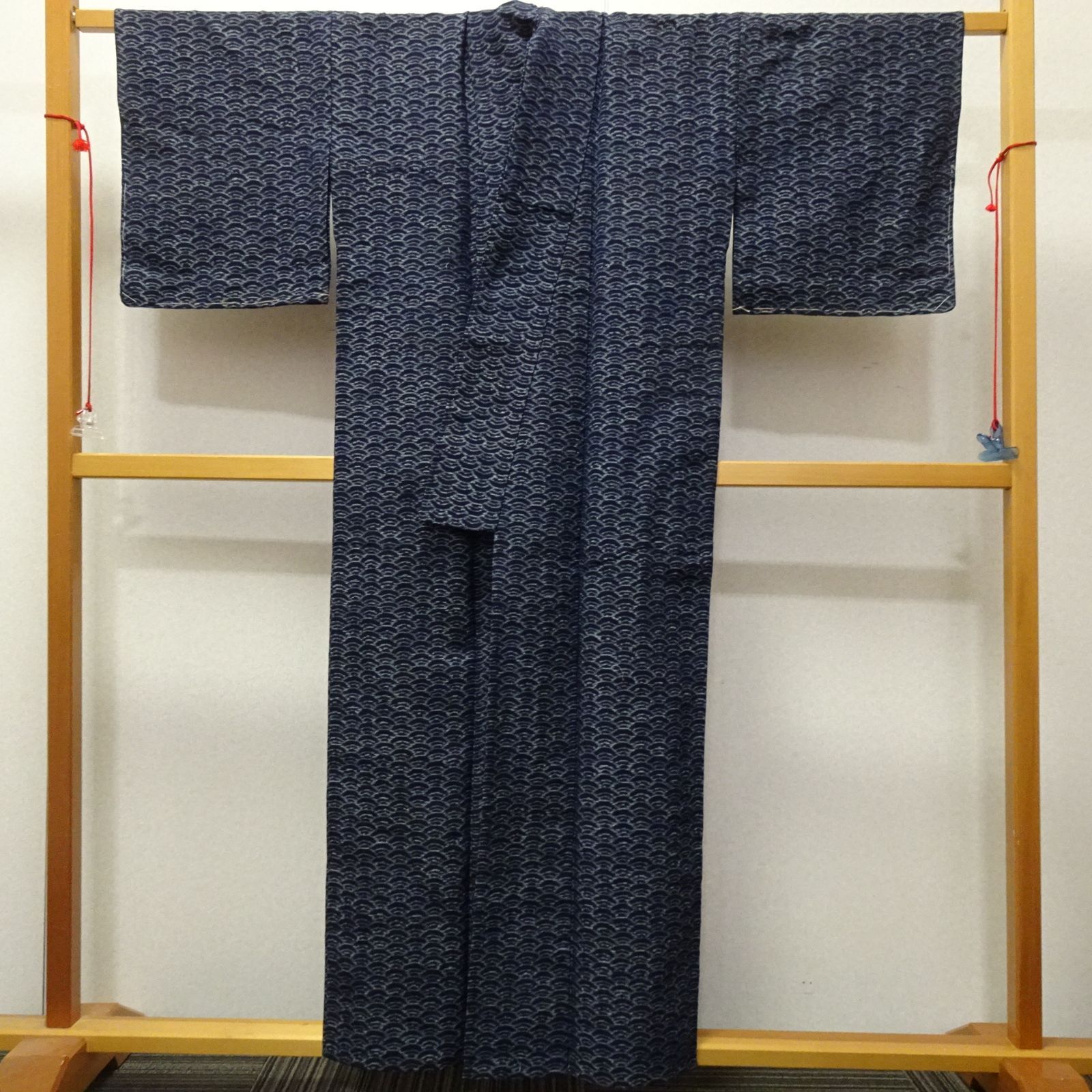 中古 木綿 手織 本場久留米絣 着物 青海波【232339】 - メルカリ