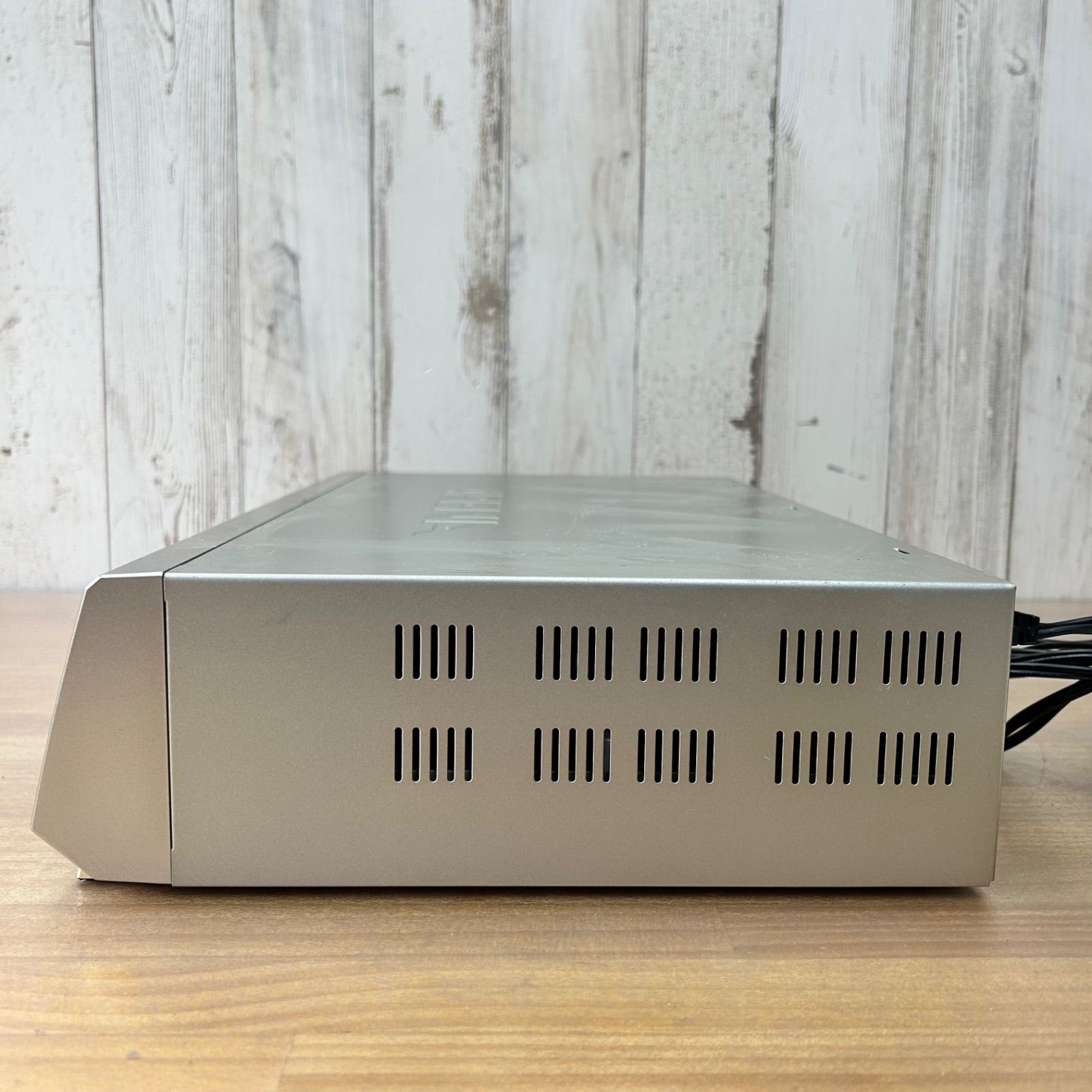 TOSHIBA 東芝 ARENA A-F100 VHSビデオデッキ Hi-Fi ステレオ ビデオ