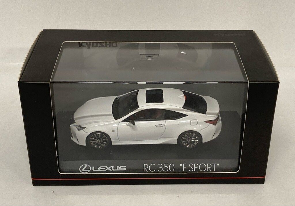 京商　1/43 RC350 Fスポーツ 2020_327kyosho-012.jpg