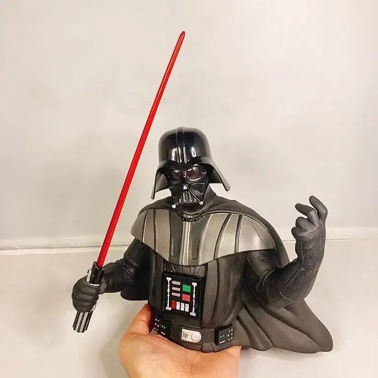 スター・ウォーズ ダース・ベイダー 貯金箱 (Darth Vader Bust Bank